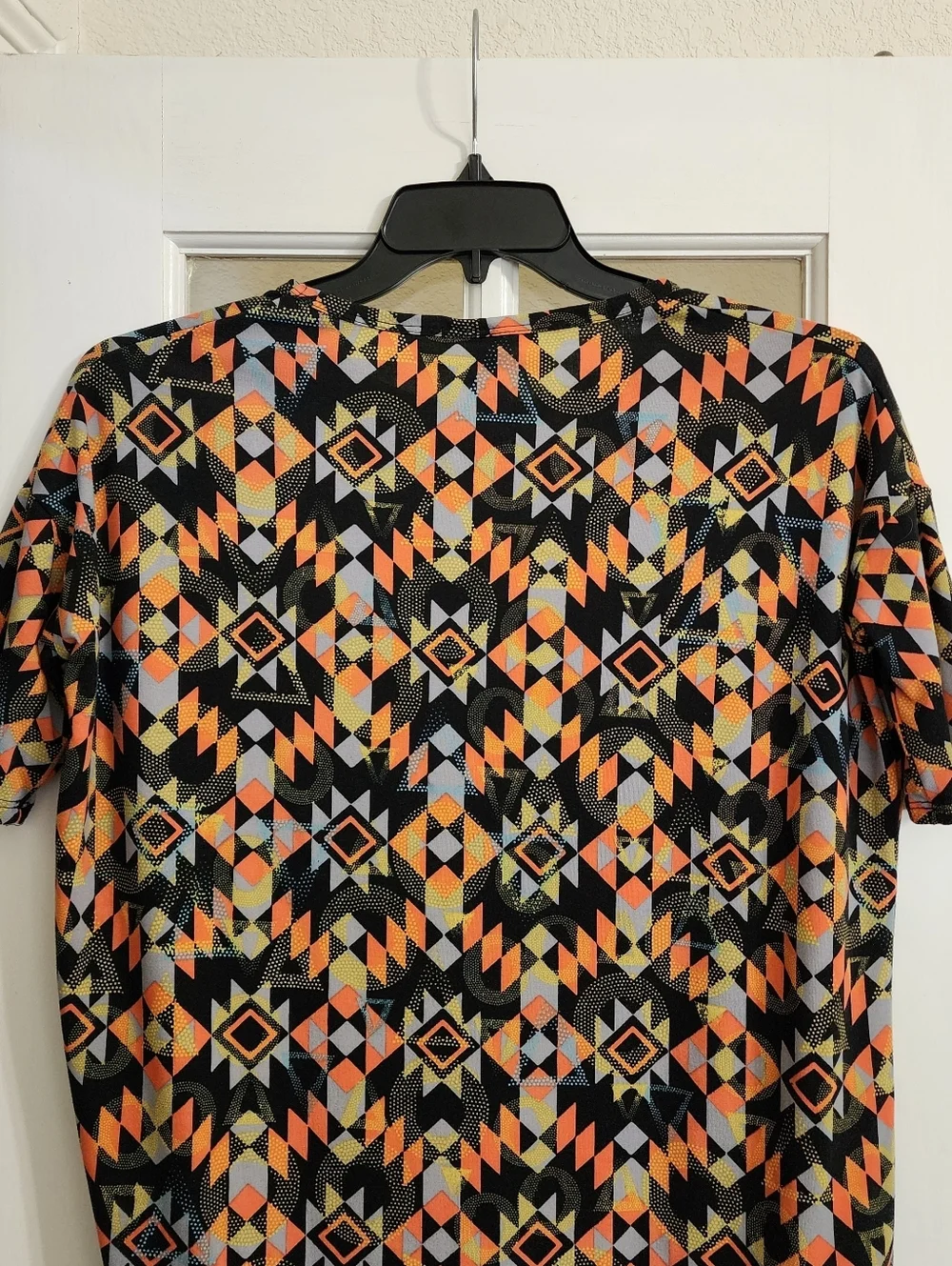 LuLaRoe Irma XS Geometric Tunic Top High Low Oversized Orange
